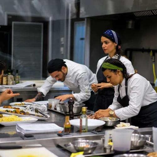 KITCHEN STAFF PROVISION